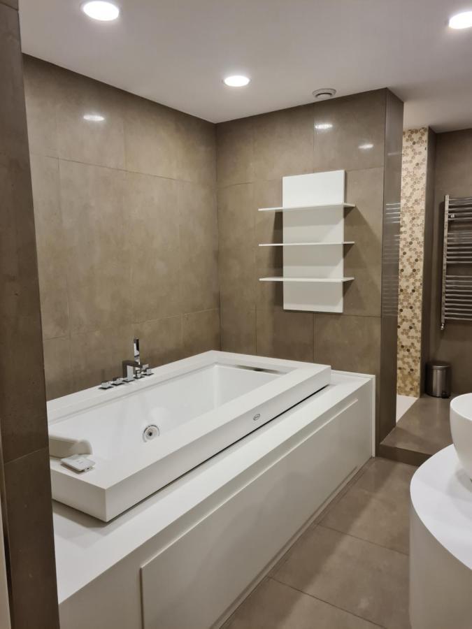 Incantevole Con Jacuzzi Řím Exteriér fotografie